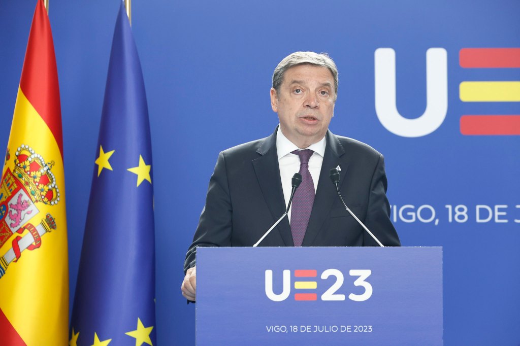 La entrevista de Panorama, Luis Planas: «Hay remontada del&nbsp;PSOE»