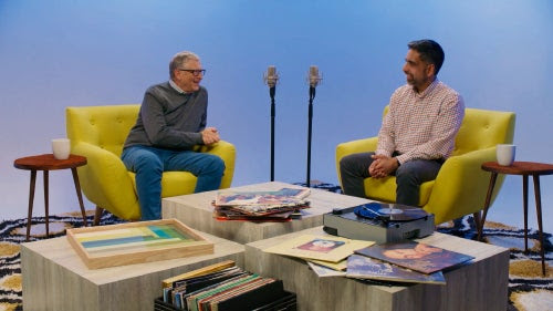 El pódcast de Bill Gates, no se confundan por favor: entrevista con Sal Khan, educando con Inteligencia&nbsp;Artificial