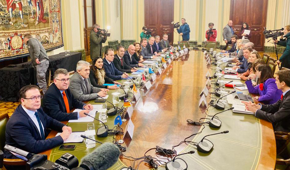 Después de las vacaciones, prepárense para cortes en el suministro y severas restricciones en el consumo de agua: ¿200 litros por persona y&nbsp;día?